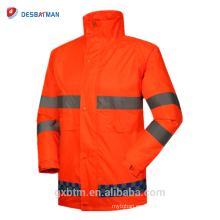 Chaqueta a prueba de lluvia anaranjada fluorescente, trajes reflectantes impermeables de la lluvia de la seguridad de la alta visibilidad de la seguridad en carretera